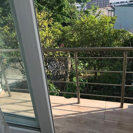 Hotel Omari'S House Sarpi Zewnętrze zdjęcie