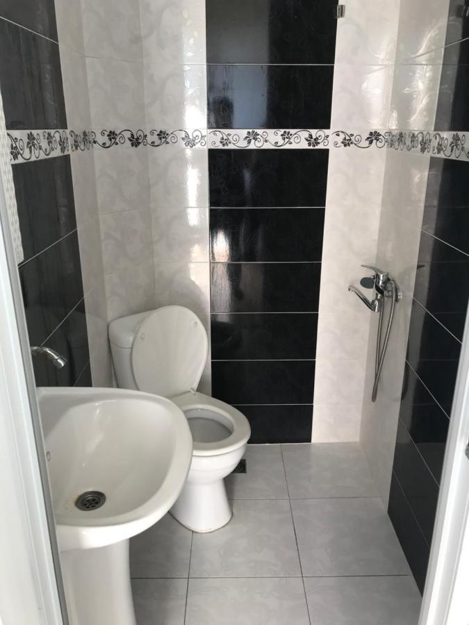 Hotel Omari'S House Sarpi Zewnętrze zdjęcie