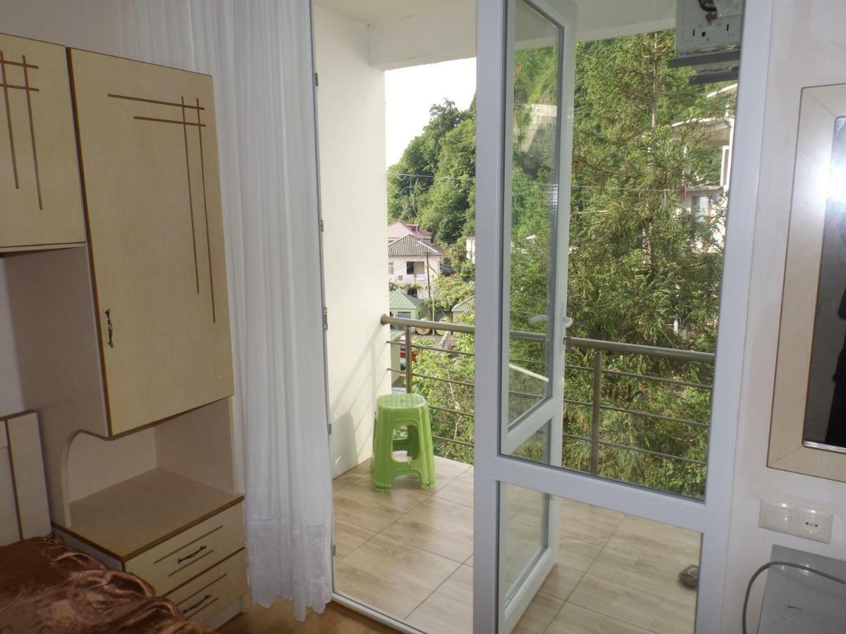 Hotel Omari'S House Sarpi Zewnętrze zdjęcie