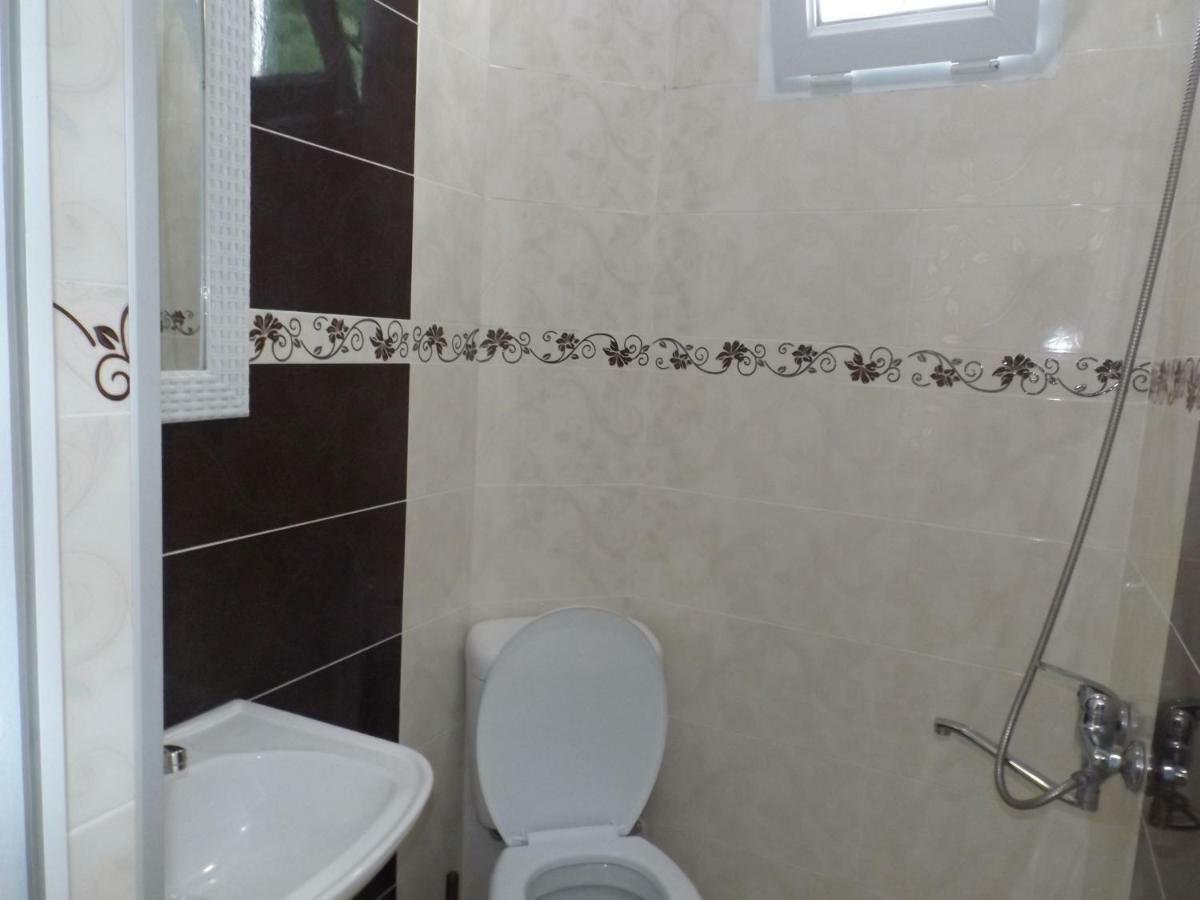 Hotel Omari'S House Sarpi Zewnętrze zdjęcie